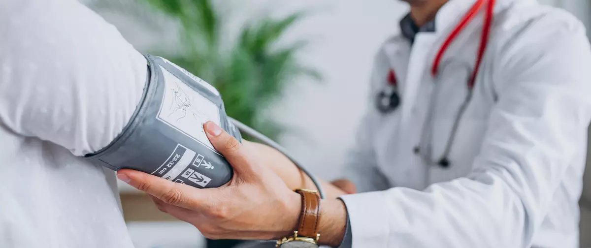 Saúde mental equilibrada e dieta adequada ajudam a prevenir doenças do coração, diz cardiologista - Imagem do artigo