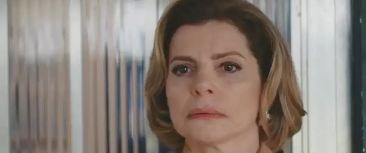 Nise reaparece em “Vale Tudo” para vingar morte da neta e mira em Odete - Imagem do artigo