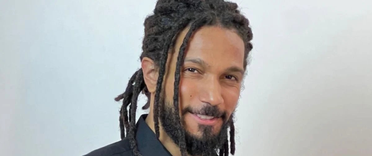 Guto Galvão estreia em ‘Vale Tudo’ como pai biológico de Sarita após abandonar advocacia devido a miocardite - Imagem do artigo