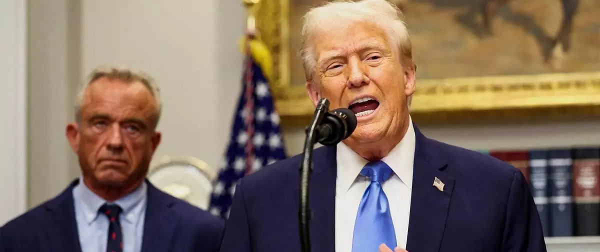 BBC desmonta três alegações de Trump que relacionam autismo a paracetamol e vacinas - Imagem do artigo