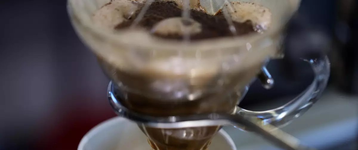 Anvisa retira do mercado café Câmara e suplemento Whey Isomix após encontrar irregularidades - Imagem do artigo