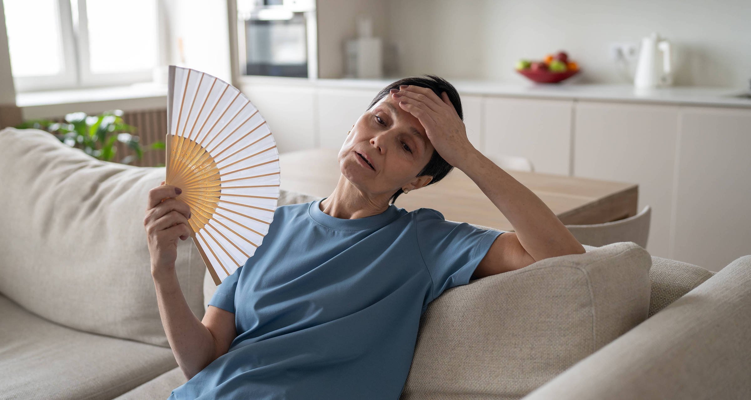 Calor do verão agrava fogachos na menopausa e especialistas indicam medidas de alívio - Imagem do artigo