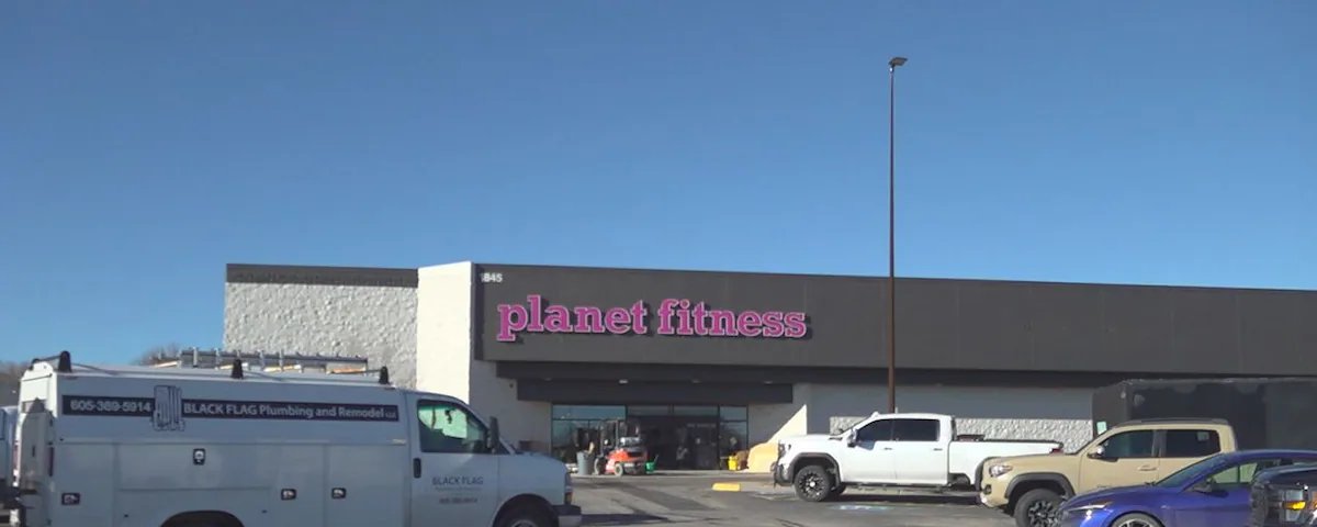 Mudança de unidade do Planet Fitness em Rapid City gera debate sobre segurança da região - Imagem do artigo
