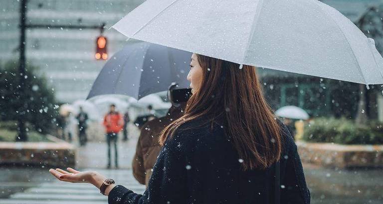 Chuva pode elevar humor, limpar o ar e até favorecer o sono, indicam estudos - Imagem do artigo original