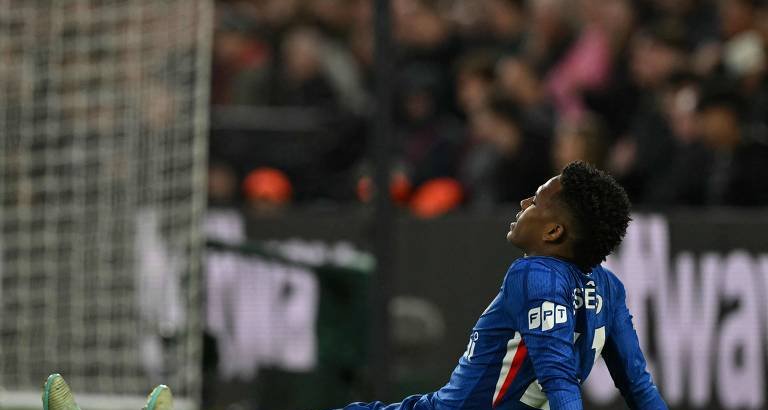 Lesão muscular de grau 4 ameaça Estêvão e pode tirá-lo da Copa do Mundo - Imagem do artigo original