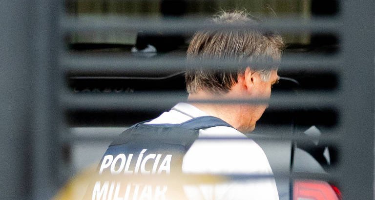 Bolsonaro passa por cirurgia no ombro direito para reparar manguito rotador - Imagem do artigo original