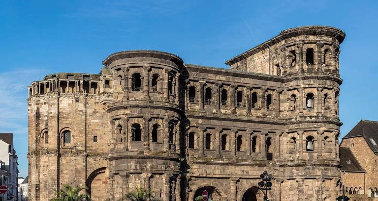 DNA revela invasão lenta e miscigenação nas fronteiras do Império Romano após 476 d.C. - Imagem do artigo original
