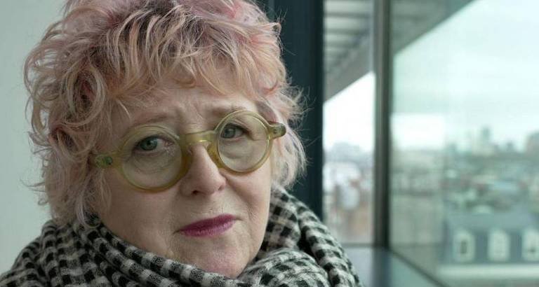 Autora britânica vê compulsão por compras ligada a remédio e perde £500 mil - Imagem do artigo original
