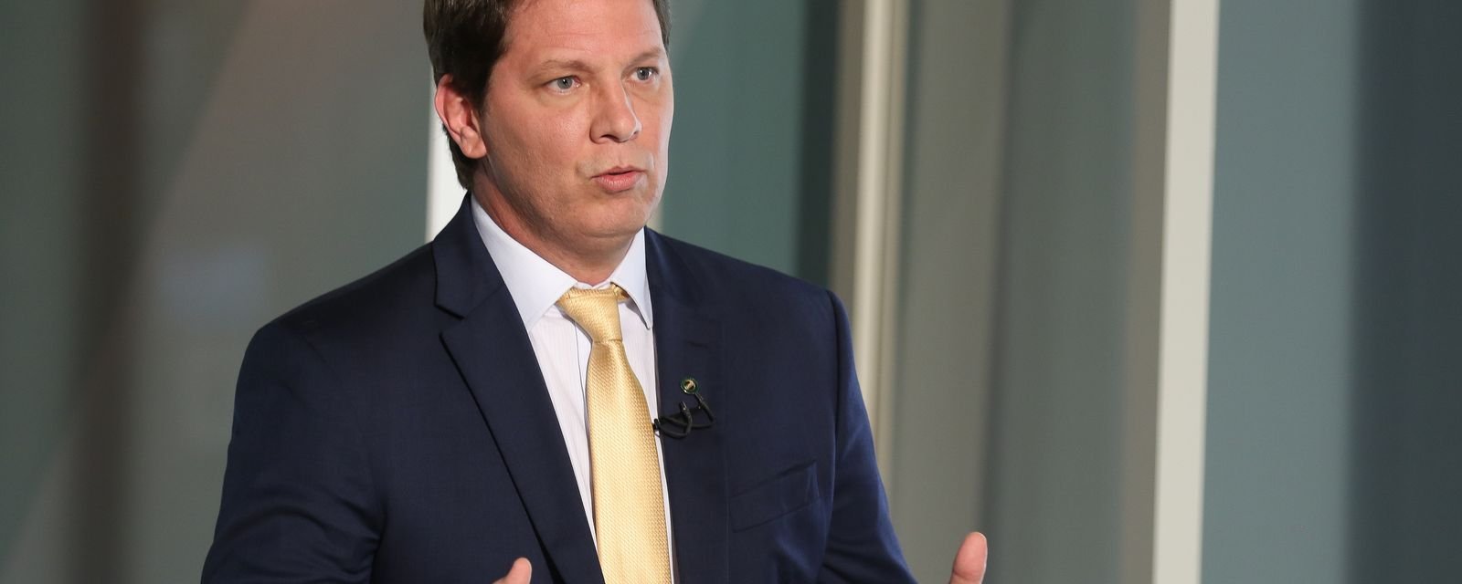 STF volta a falhar na notificação de Mário Frias sobre emendas ligadas a filme de Bolsonaro - Imagem do artigo