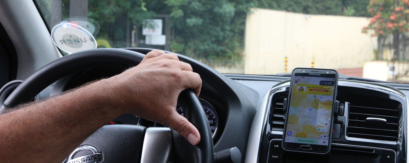 Governo destina R$ 30 bilhões para financiar veículos de motoristas de aplicativo e taxistas - Imagem do artigo