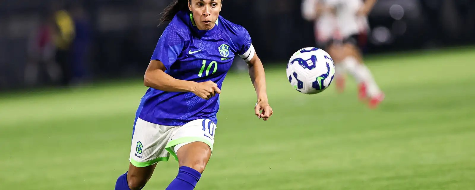 Marta volta à seleção feminina para amistosos contra os EUA em junho - Imagem do artigo
