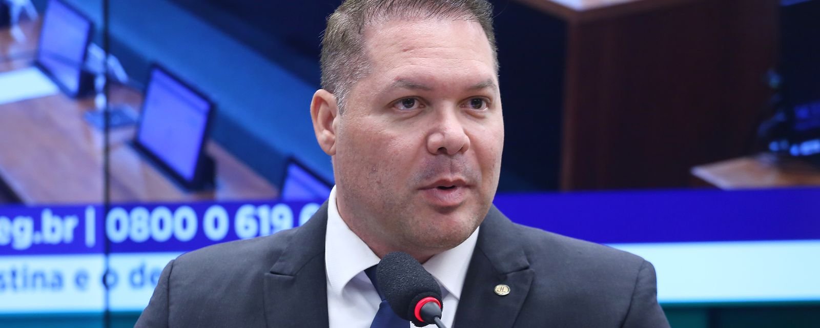 TSE declara inelegibilidade de Heitor Freire e invalida votos do ex-deputado cearense - Imagem do artigo