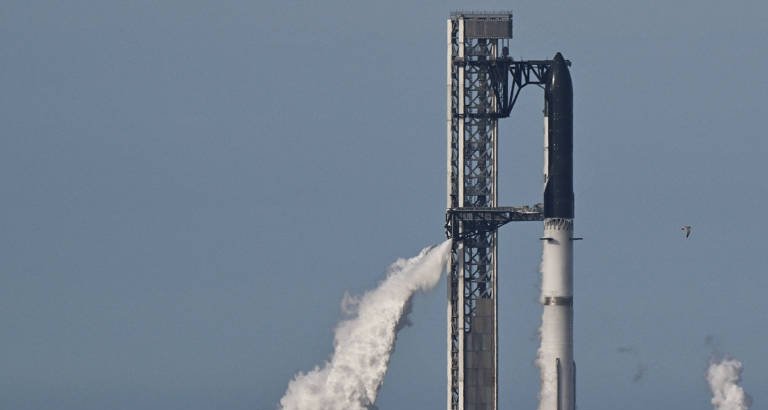 SpaceX interrompe contagem e adia lançamento da nova Starship - Imagem do artigo original